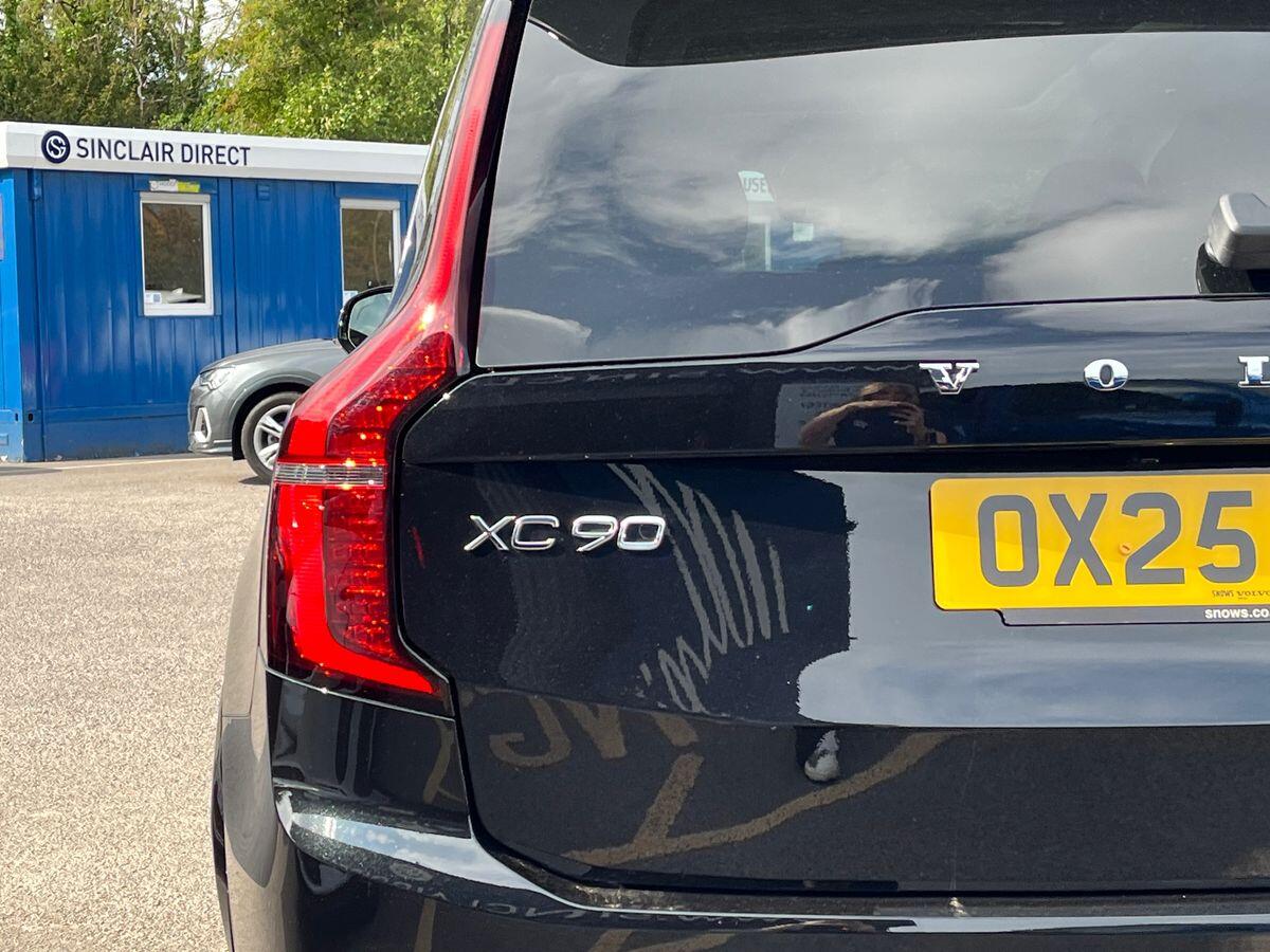 Volvo XC90 Photo 19