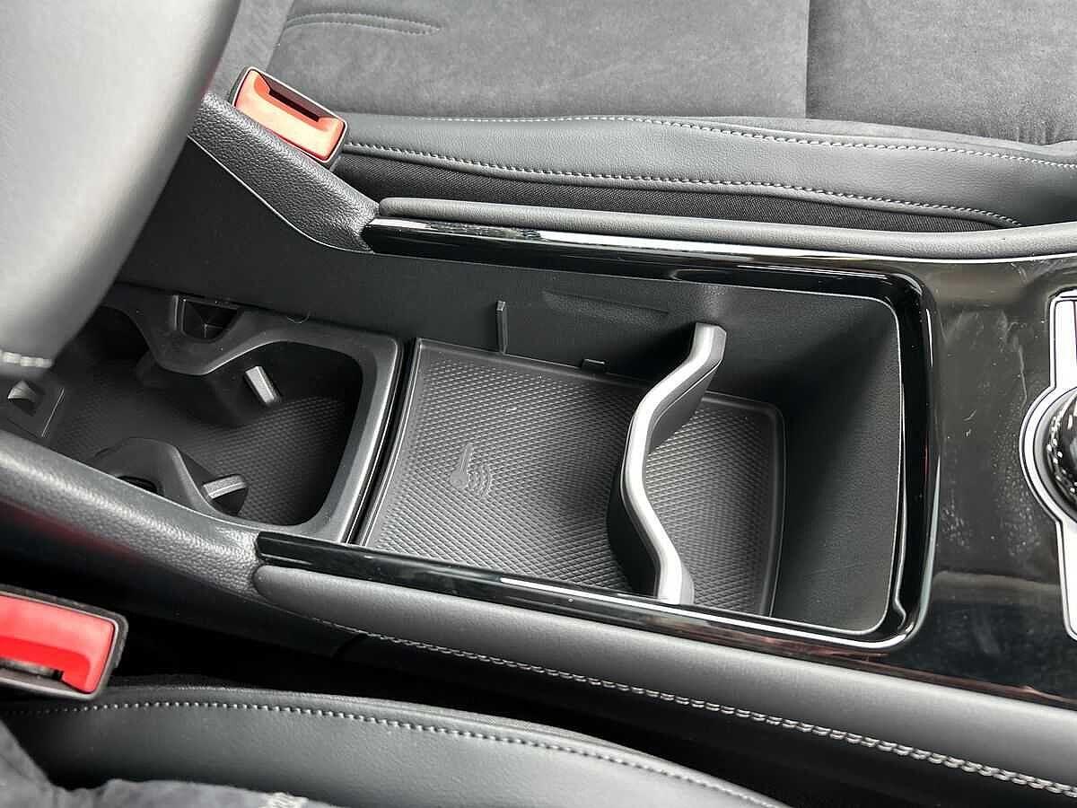 Volkswagen Tiguan Photo at-07b81c8829174f42b7b53b69d5961068.jpg