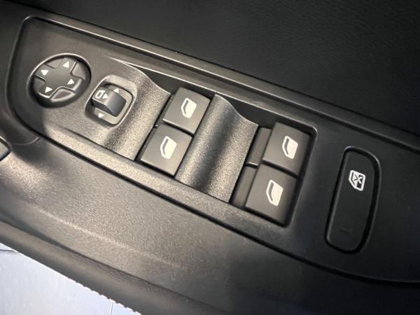 Used Peugeot 2008 BT26HHP 10