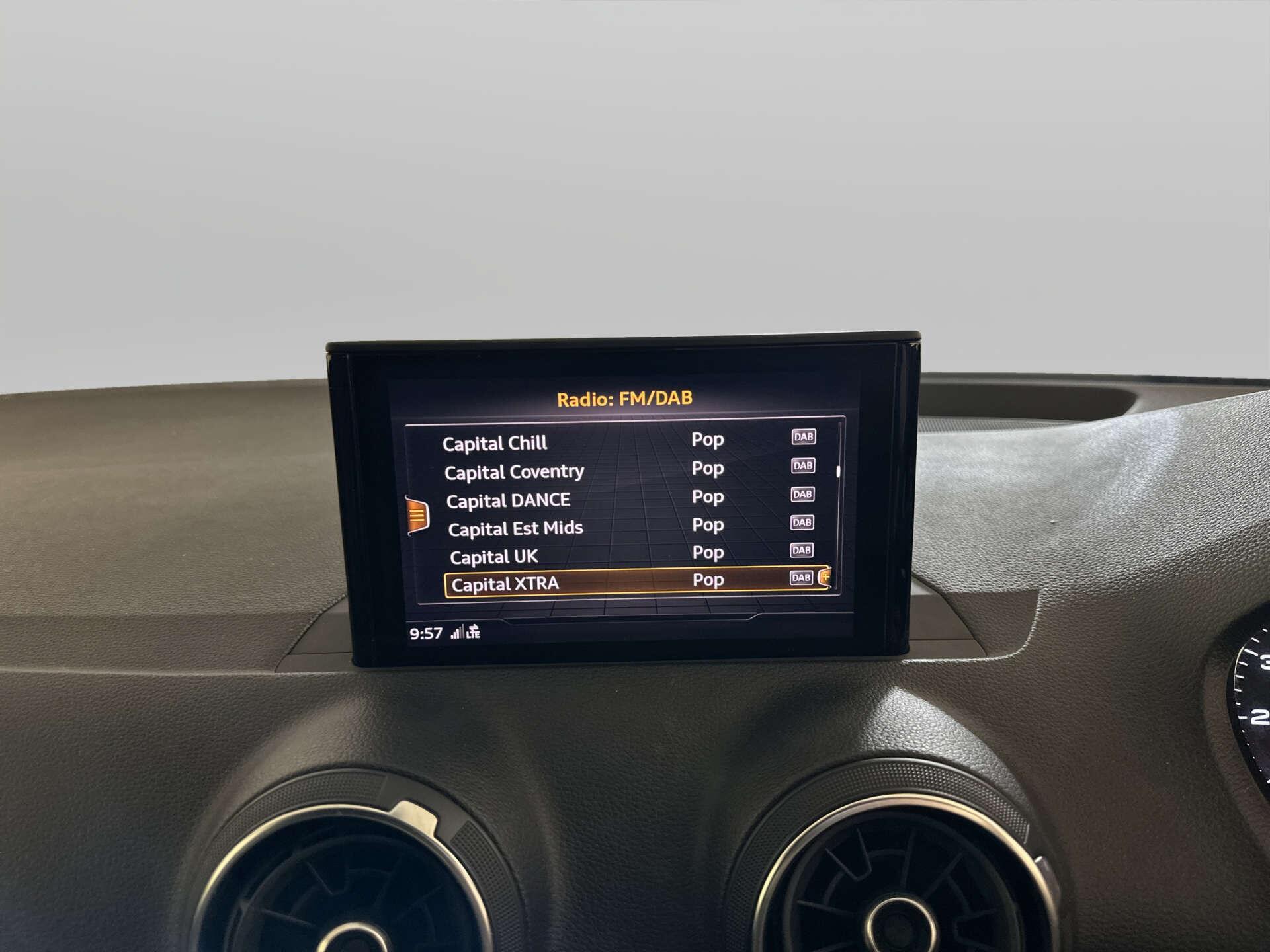 2020 Audi Q2 thumbnail 23