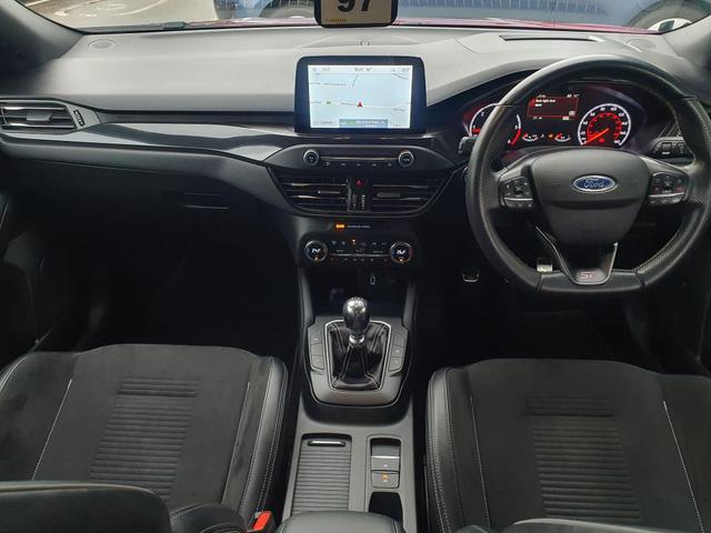 Used Ford Focus EF70CGO 25