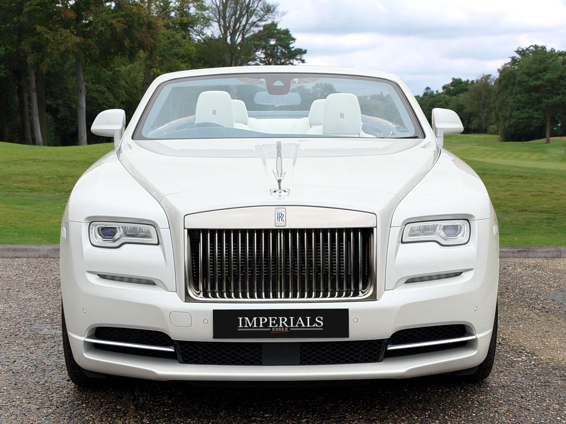 Rolls-Royce Dawn 6.6 V12 Convertible 2dr Petrol Auto Euro 6 (563 bhp) — photo 10