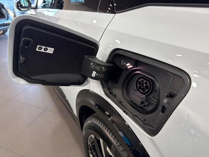 Used Peugeot E-3008 202602109822465 32