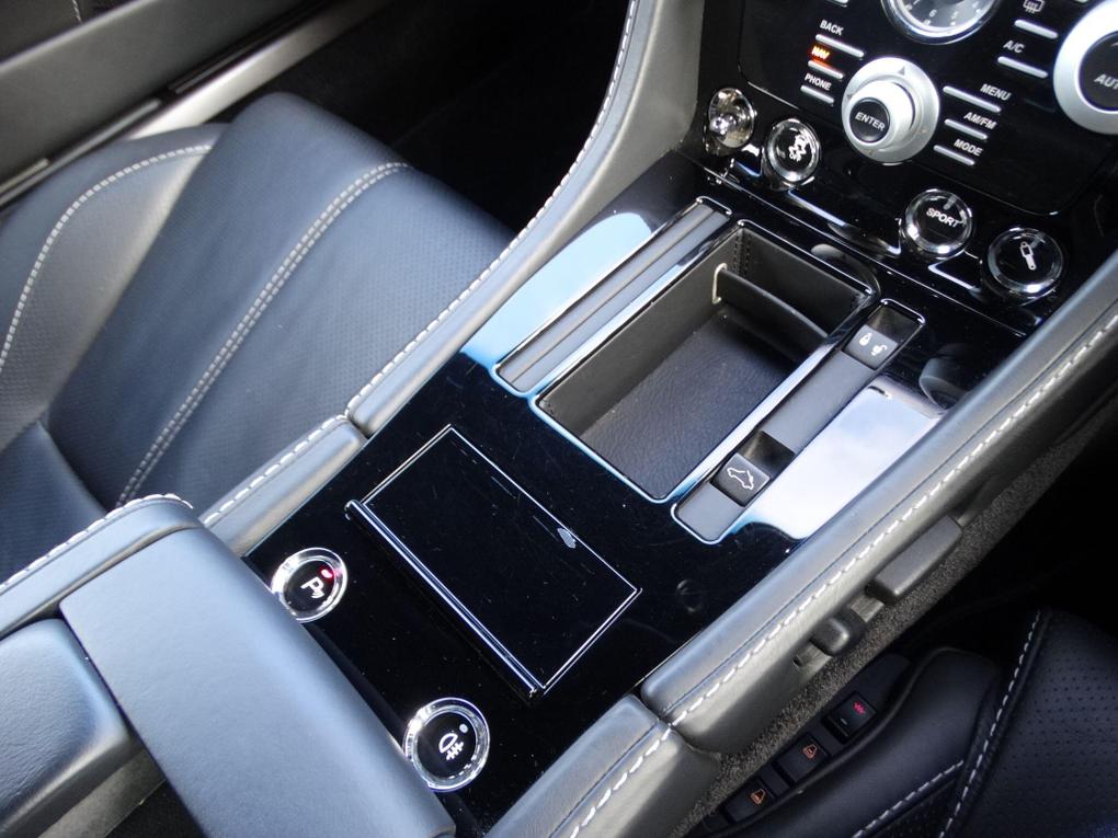 Used Aston Martin DB9 LJ60ETX 16