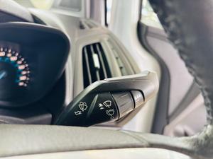 Ford Transit Connect Photo 29