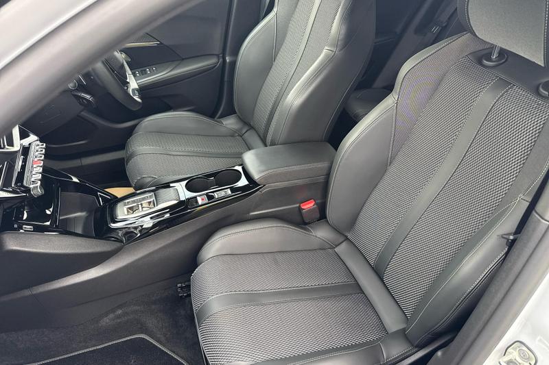 Used Peugeot 2008 BA23HHL 40