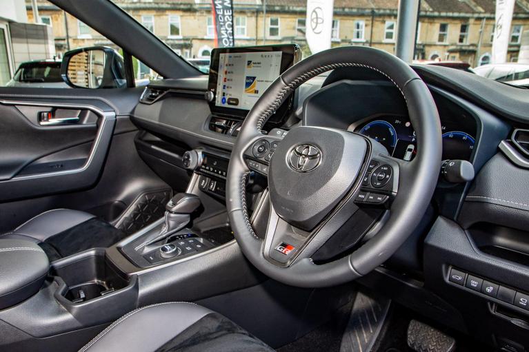Used Toyota RAV4 EX75FKU 12