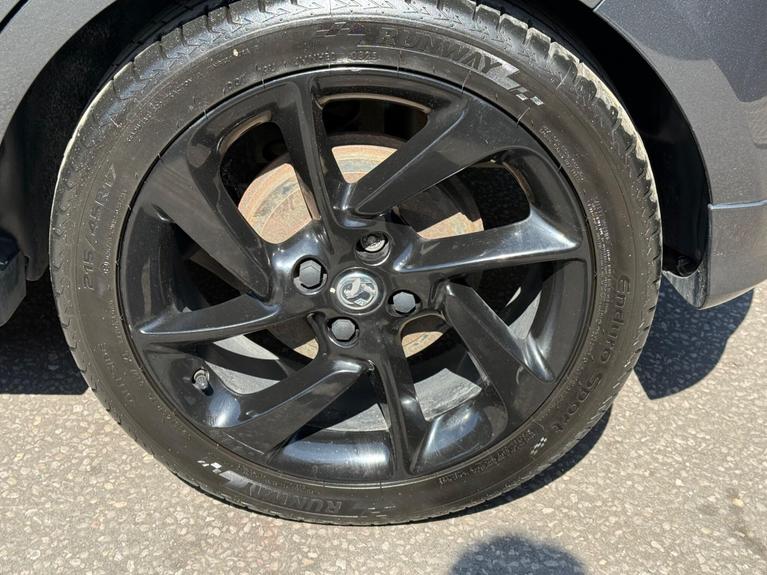 Used Vauxhall Corsa WV67XJM 22
