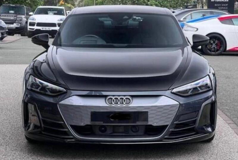 Used Audi e-tron GT SC08RUN 2