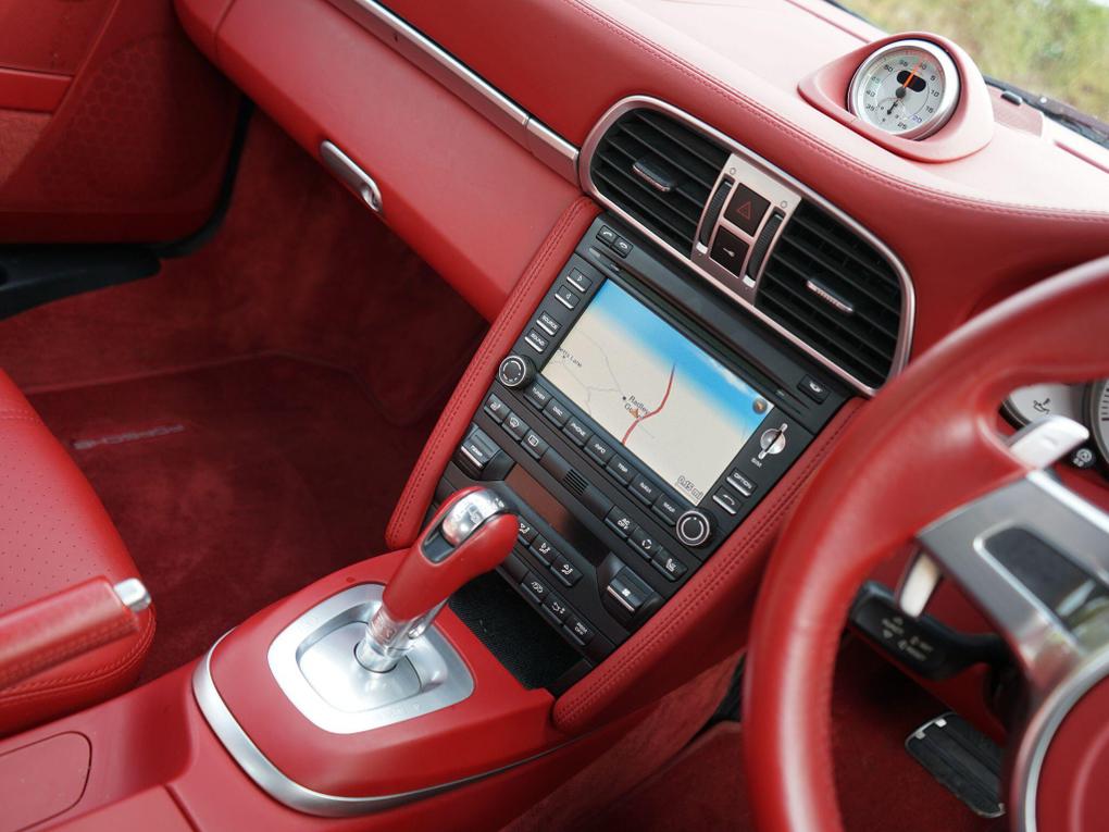 Used Porsche 911 DFZ2208 6