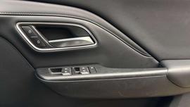 MG MG ZS Photo 9