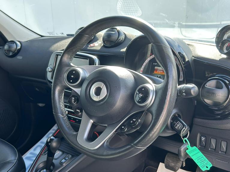 Used smart forfour LN21OKZ 23