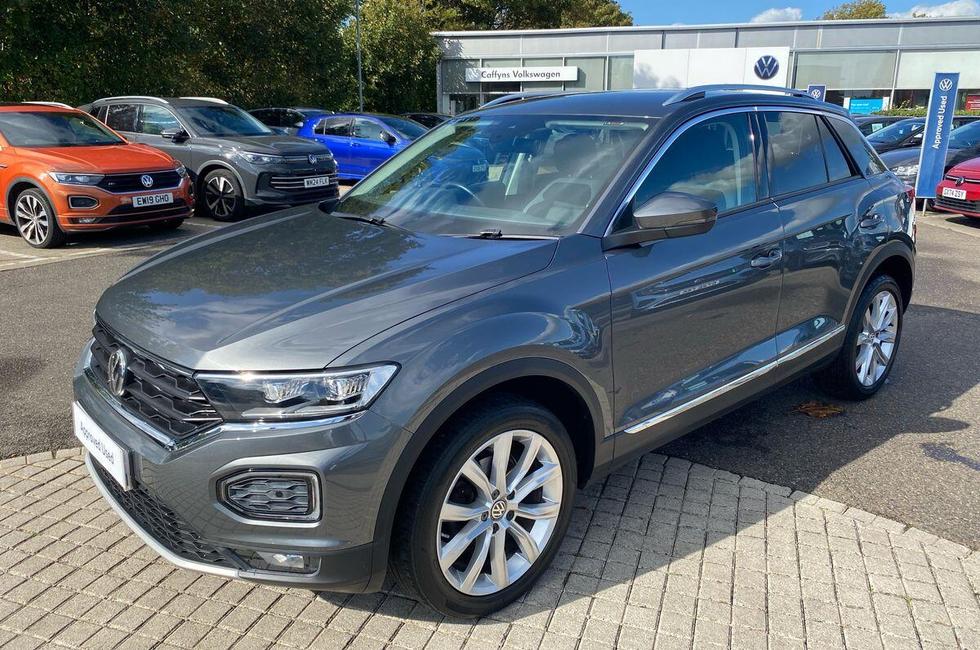 Volkswagen T-roc Photo at-0a396b48a6a94273b8be1224dee0bfb3.jpg