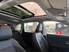 MG MG ZS Photo 7