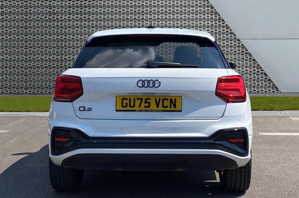 Audi Q2 Photo at-0ae9859fec204f9aa5e95489b84dc832.jpg