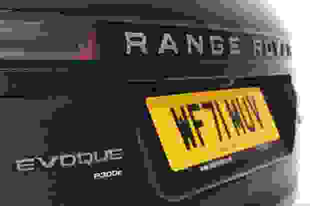 Land Rover RANGE ROVER EVOQUE Photo at-0b0f4ec572504093b08180557c59850d.jpg