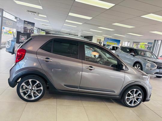Kia Picanto Photo at-0b13c9c6e2a34cb1b50a201e6e4d79d5.jpg