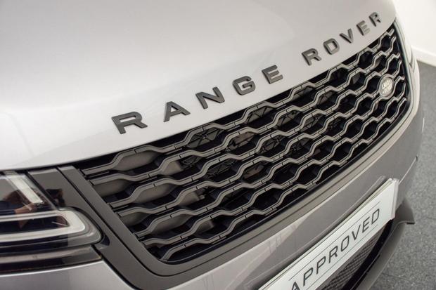Land Rover RANGE ROVER VELAR Photo at-0b27e38128a640a6bf703a6675749623.jpg