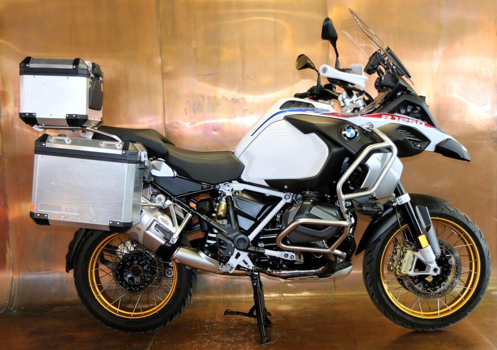 BMW R 1250 GS Adventure Photo at-0b28ca93ae2b4c3581c6186cde26b6ff.jpg