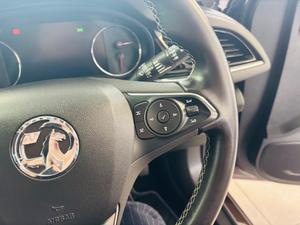 Vauxhall Insignia Photo 29