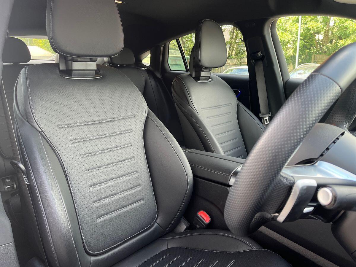 Mercedes-Benz GLC Photo at-0b5df9492f9845d49df7c7492fb433e2.jpg