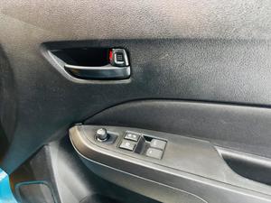 Suzuki Vitara Photo 25