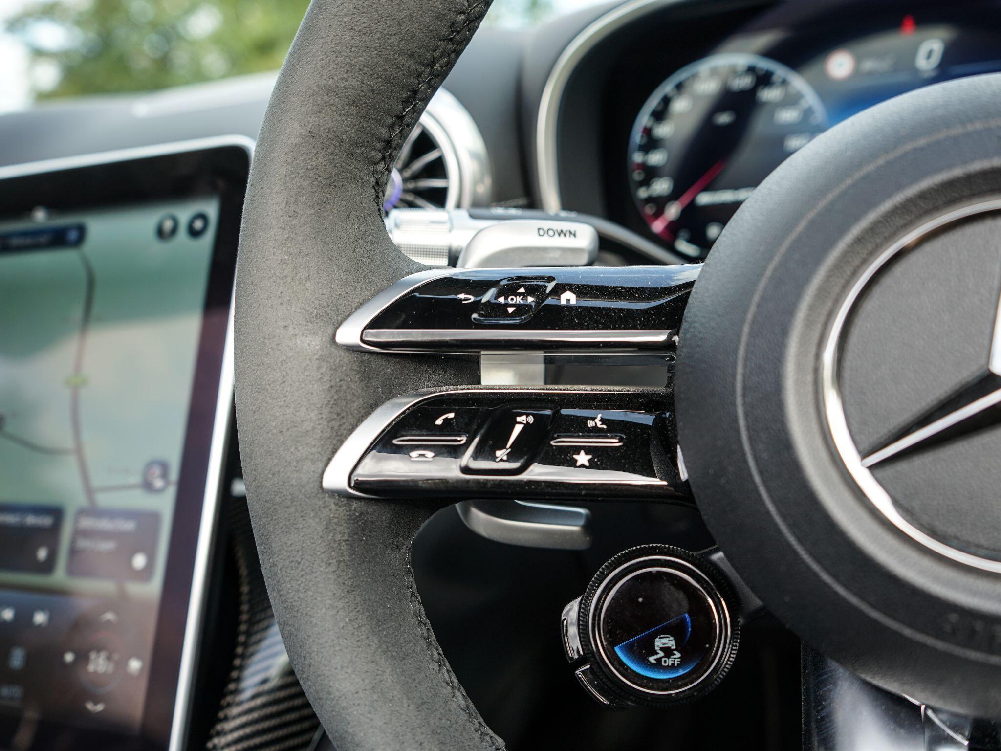 Mercedes-Benz SL 4.0 SL63 V8 BiTurbo AMG Performance SpdS MCT 4MATIC+ Euro 6 (s/s) 2dr — photo 42