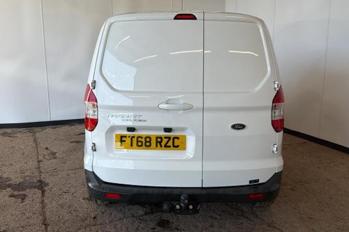 Ford TRANSIT COURIER Photo at-0b905f8f5a384f61811afb5dd35a1f71.jpg