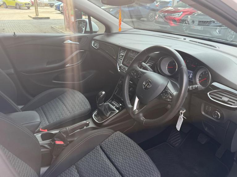 Used Vauxhall Astra BV68NFR 8