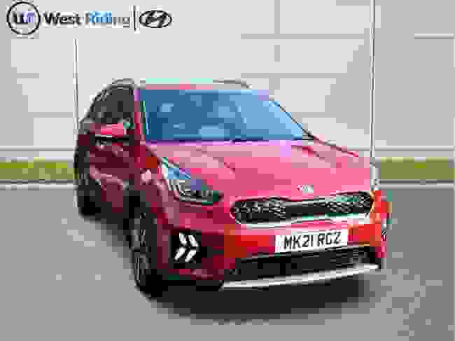 Used 2021 Kia Niro 1.6 GDi 4 DCT Euro 6 (s/s) 5dr Red at West Riding