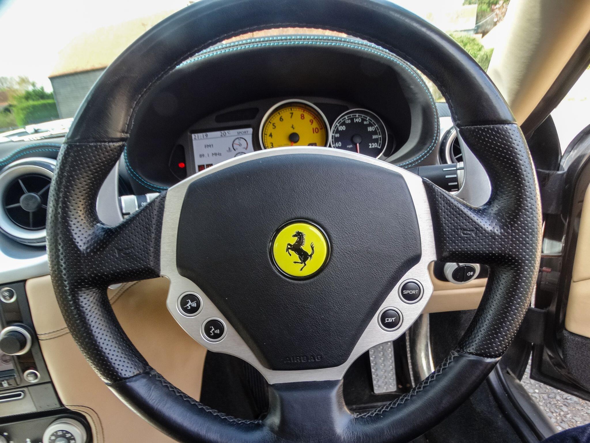Ferrari 612 5.7 Scaglietti FI Coupe 2dr Petrol Automatic (475 g/km, 532 bhp) — photo 7