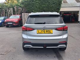 MG MG ZS Photo 4