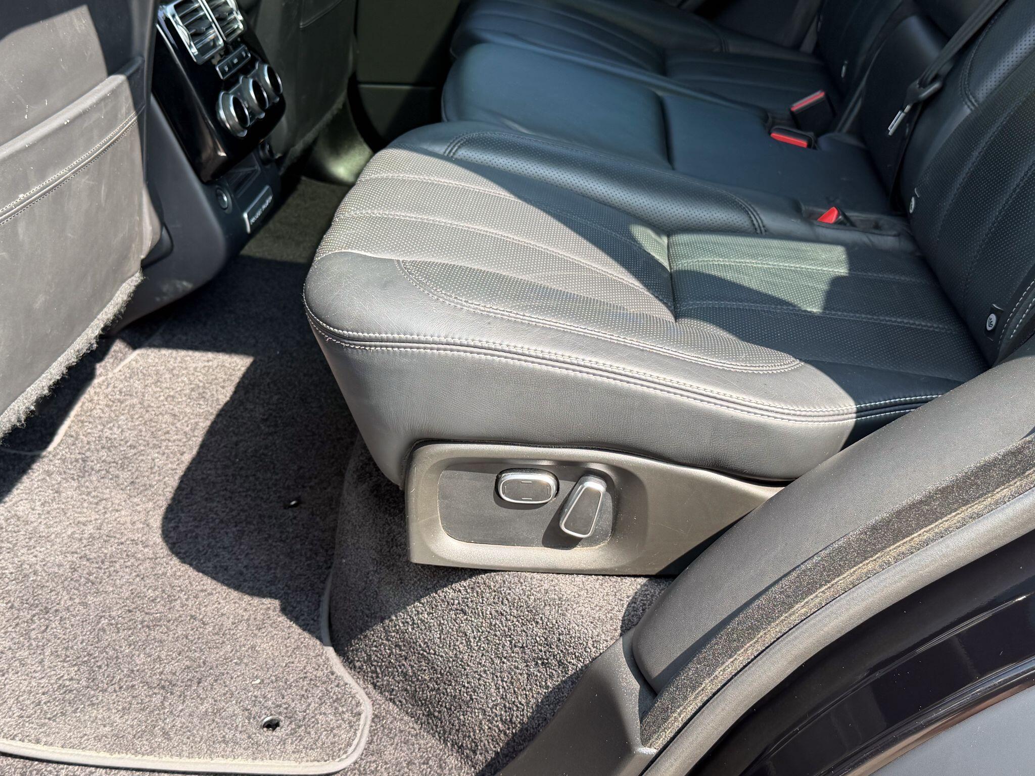 Land Rover Range Rover 4.4 SD V8 Vogue SE Auto 4WD Euro 5 5dr — photo 15