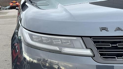 Land Rover Range Rover Sport Photo at-0bf0da28bd11477589dca9be55959d53.jpg