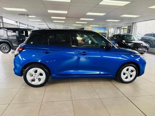 Suzuki Swift Photo at-0c03d624cfb14f1a8f2059c6701c0b40.jpg
