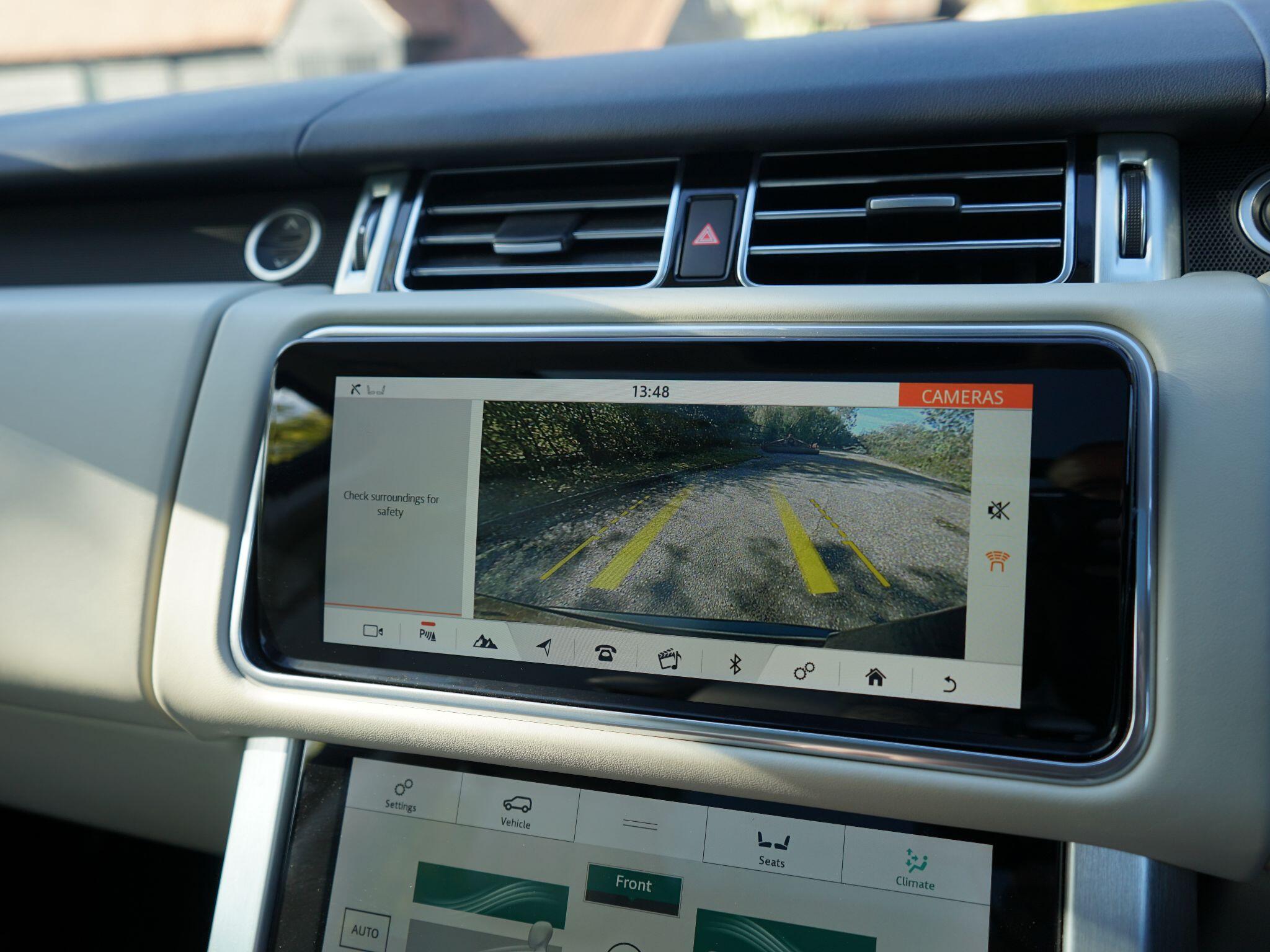 Land Rover Range Rover 2.0 P400e 13.1kWh Westminster Black Auto 4WD Euro 6 (s/s) 5dr — photo 28