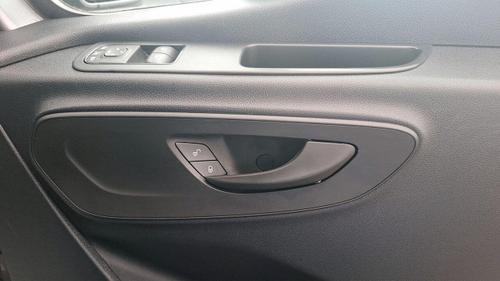Mercedes-Benz Sprinter Photo at-0c4b8eacca6f4f8c96e63b0dfa05852b.jpg