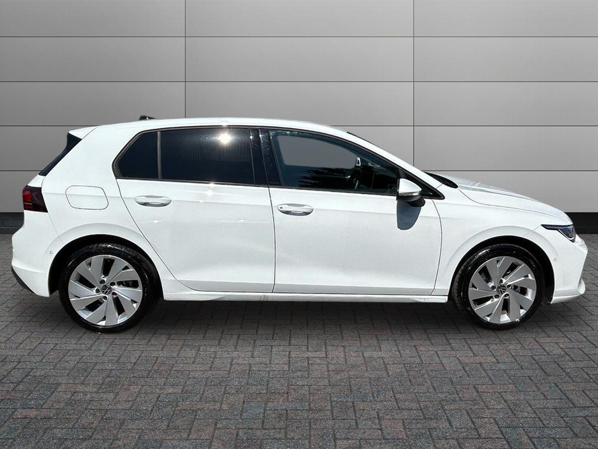 Volkswagen Golf Photo at-0c5f60787d444a678e7ab328cc5e1b07.jpg