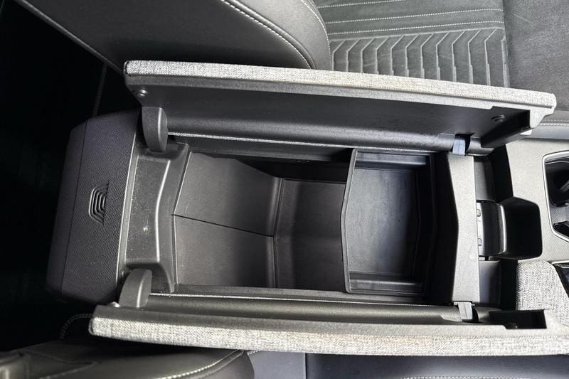 Used Peugeot E-3008 NV24RXT 38