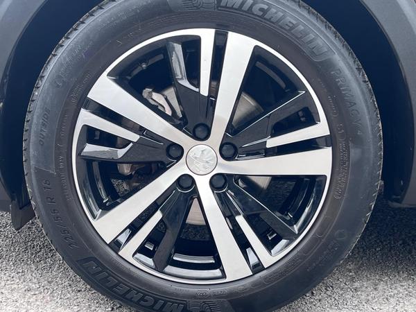 Used Peugeot 3008 LJ23AAD 16