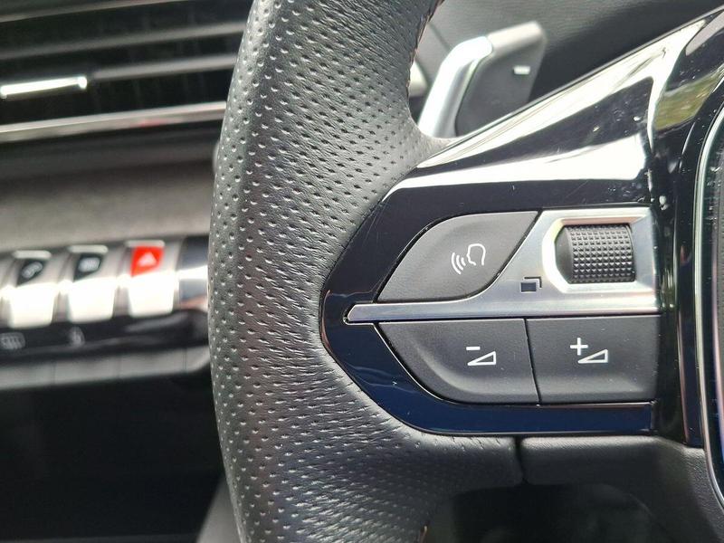 Used Peugeot 5008 NU72WBT 22