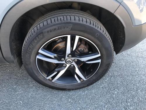 Volvo XC40 Photo at-0ce4cfb288da4324a9c25e563b19e423.jpg