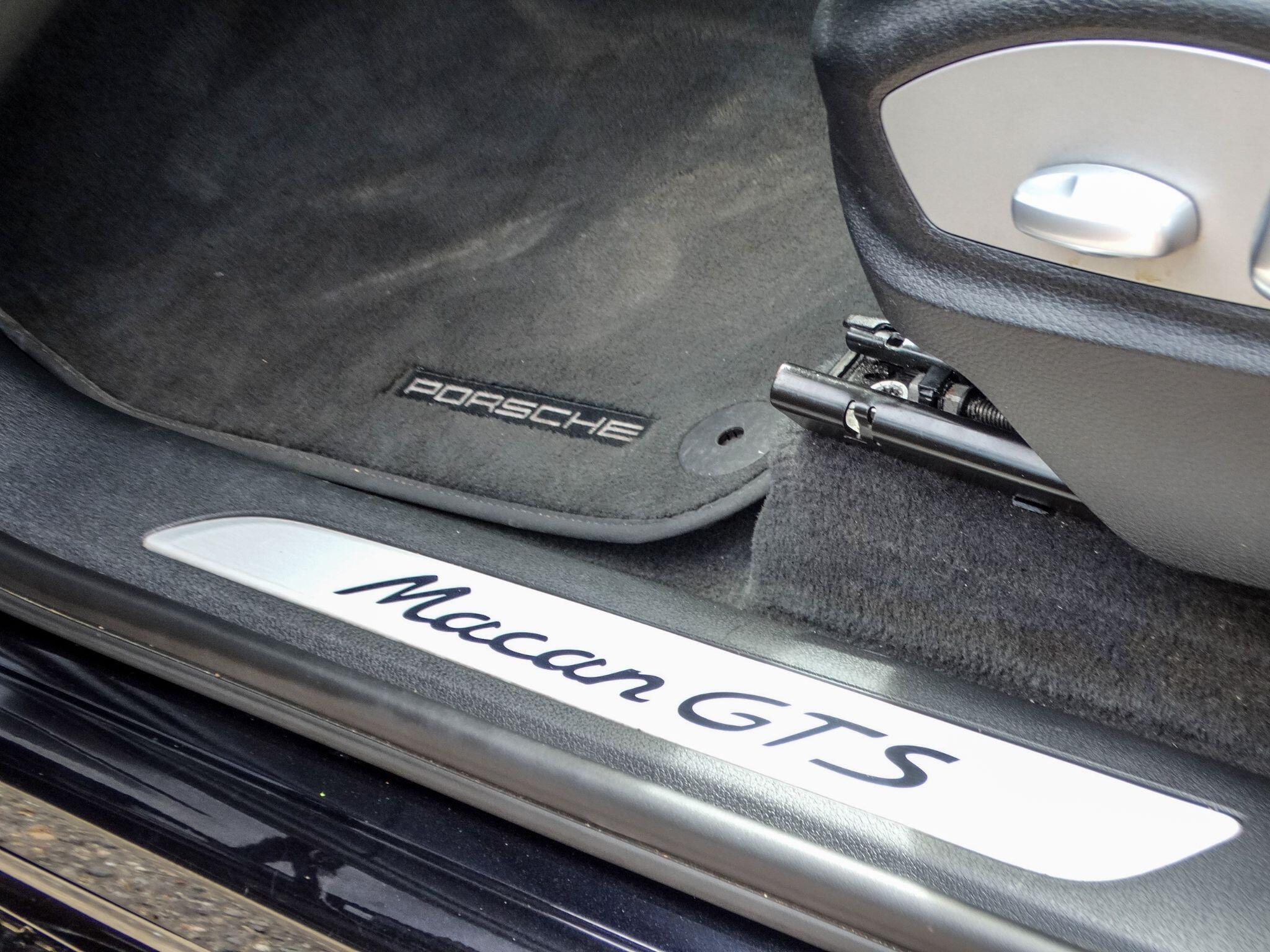 Porsche Macan 3.0T V6 GTS PDK 4WD Euro 6 (s/s) 5dr — photo 18