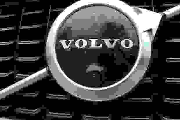 Volvo XC90 Photo at-0d1731076d7546a986c705f22617c013.jpg