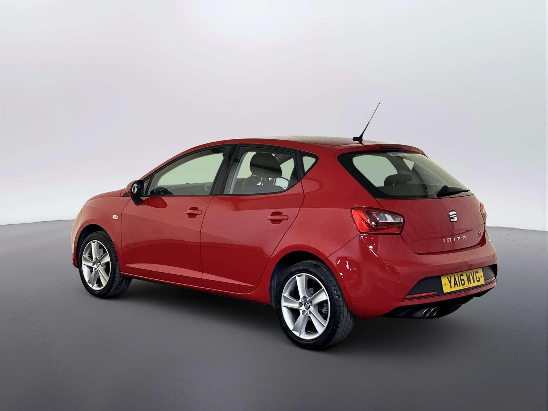2016 SEAT Ibiza thumbnail 9