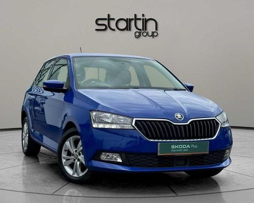 Skoda Fabia 1.0 MPI (60ps) SE 5-Dr Hatchback at Startin Group