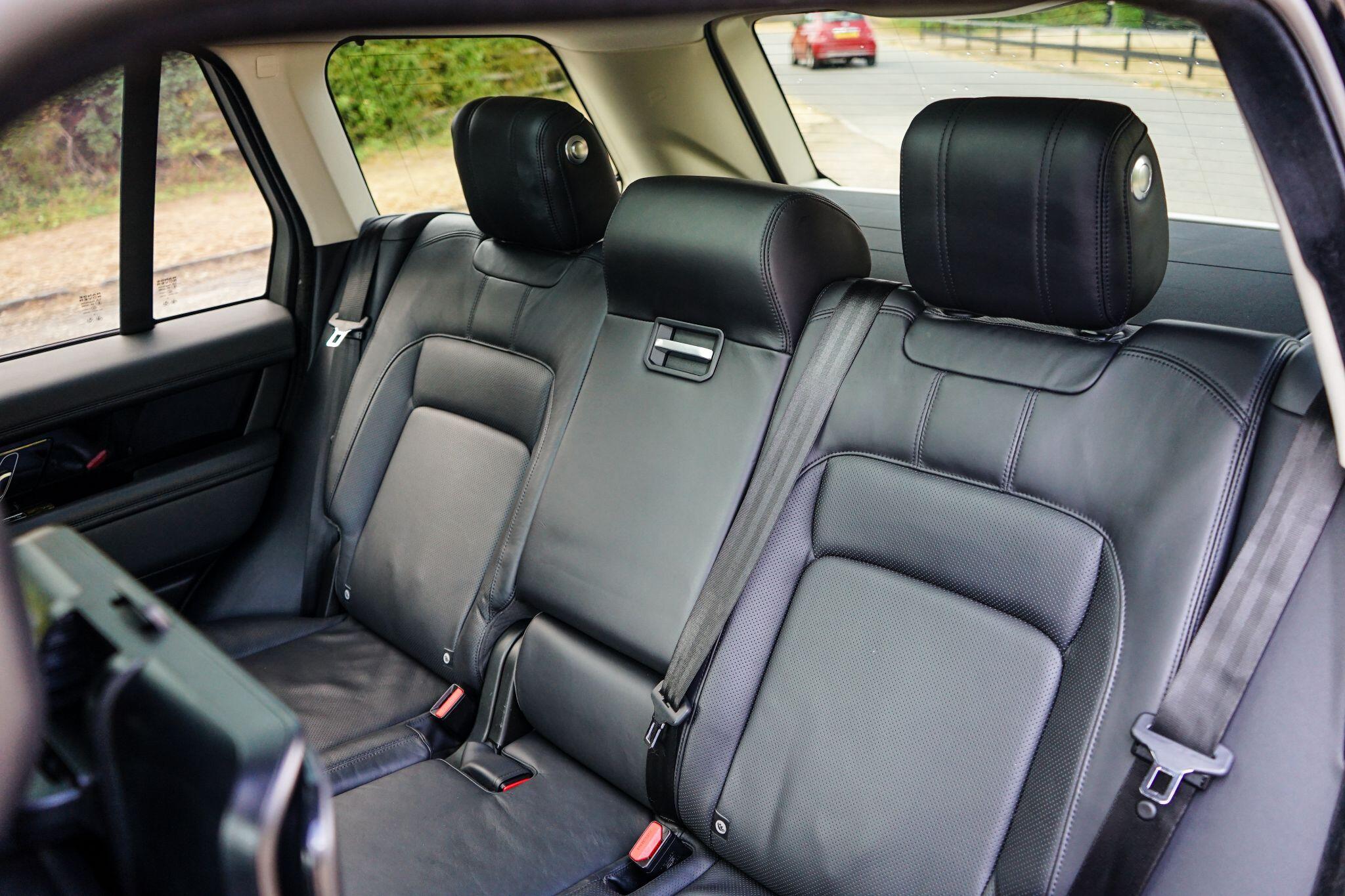 Land Rover Range Rover 3.0 SD V6 Vogue Auto 4WD Euro 6 (s/s) 5dr — photo 14