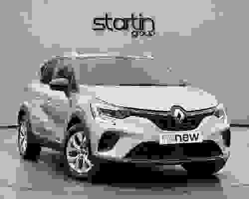 Renault Captur 1.3 TCe Iconic EDC Euro 6 (s/s) 5dr Grey at Startin Group