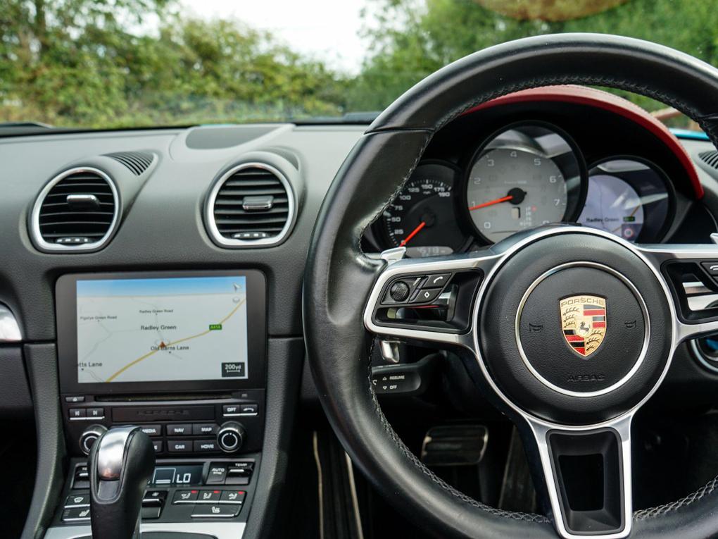 Used Porsche 718 Boxster KU16KPK 8