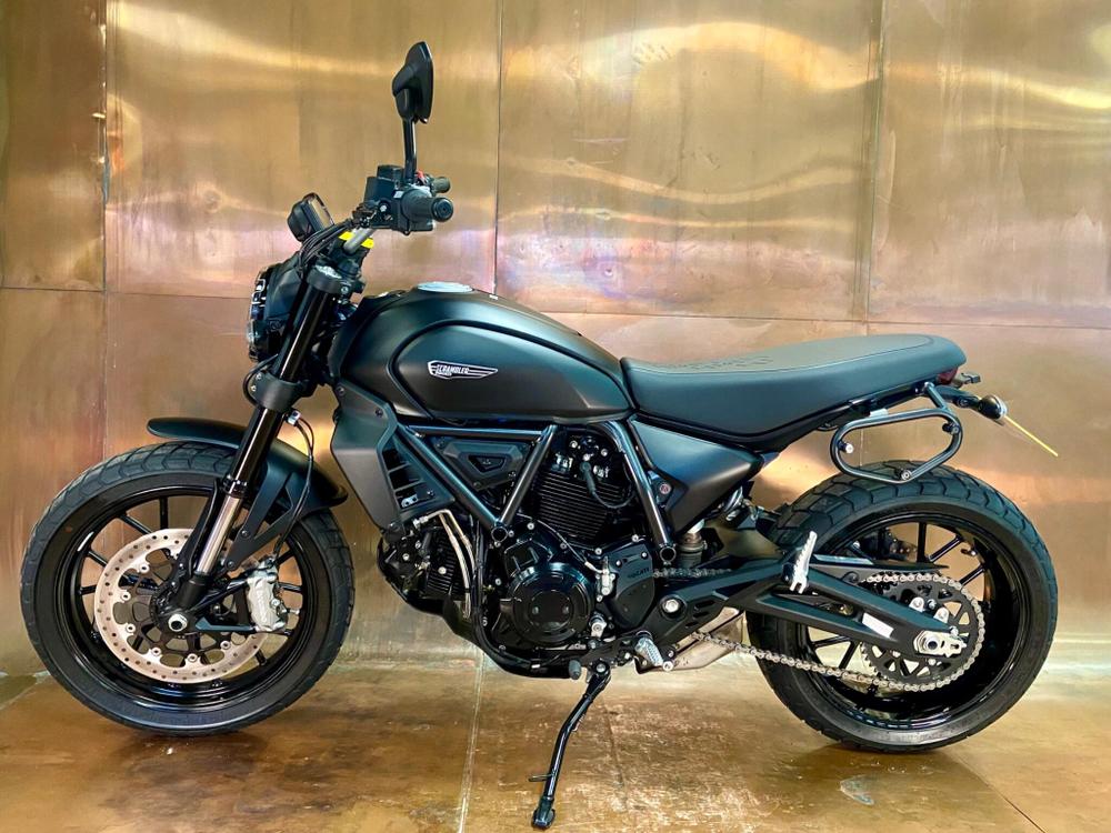 Ducati Scrambler 800 Photo at-0d79ef7370ef4cedbae15eecab3e664a.jpg